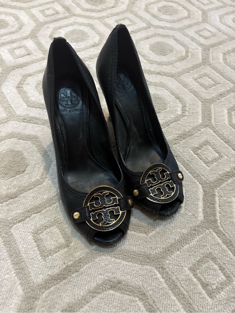 Tory Burch Black Leather Peep-Toe Pumps with Gold Logo Medallion